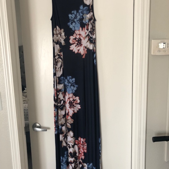 🕘 TOMMY BAHAMA BEAUTIFUL DRESS SIZE XS - Picture 8 of 8